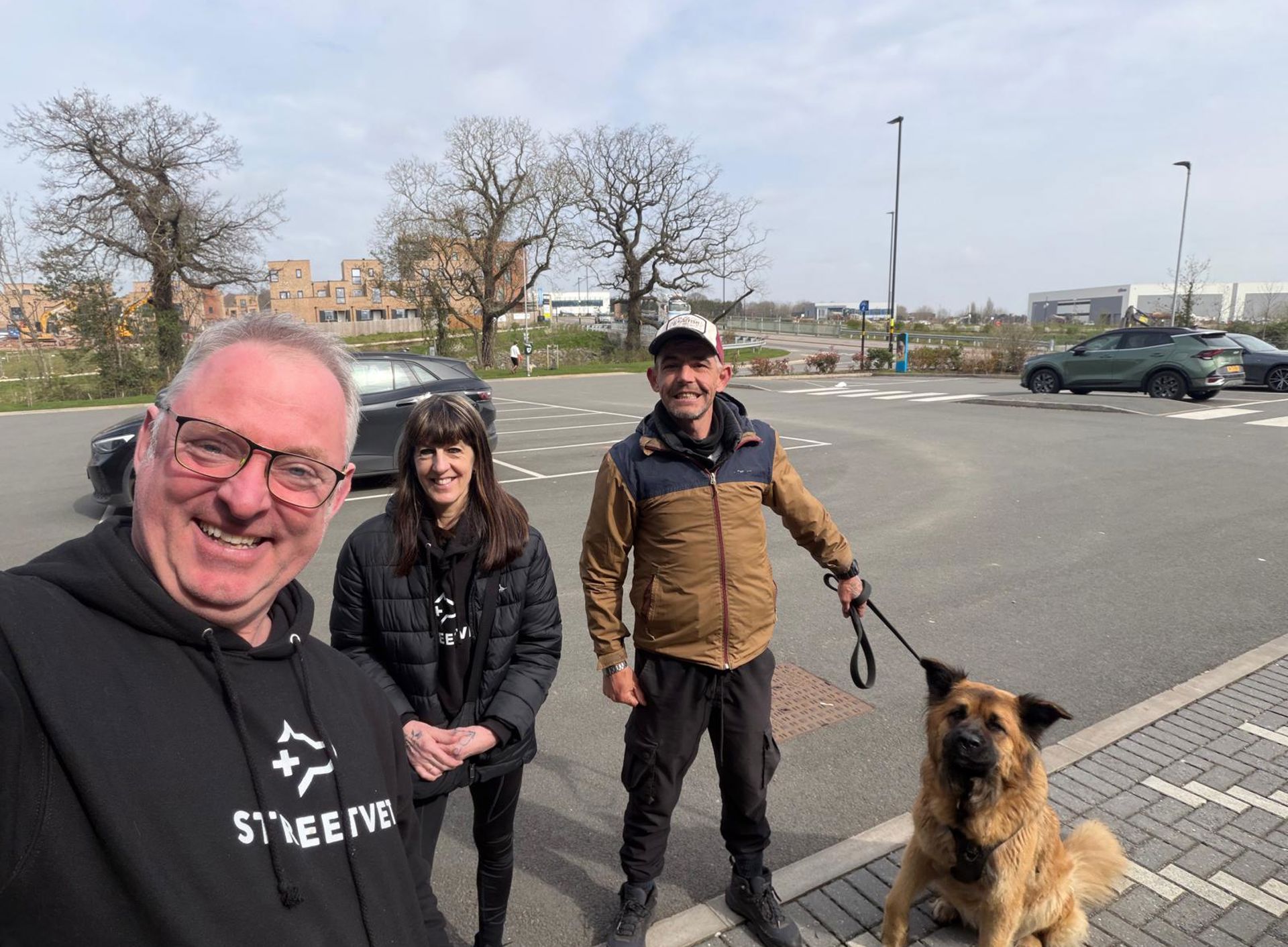 Mike and Willow Glasgow team.jpeg